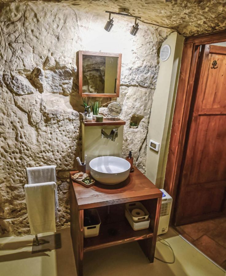 Domum In Petra Casa Nella Roccia Self Check - In Villa โมดิกา ภายนอก รูปภาพ